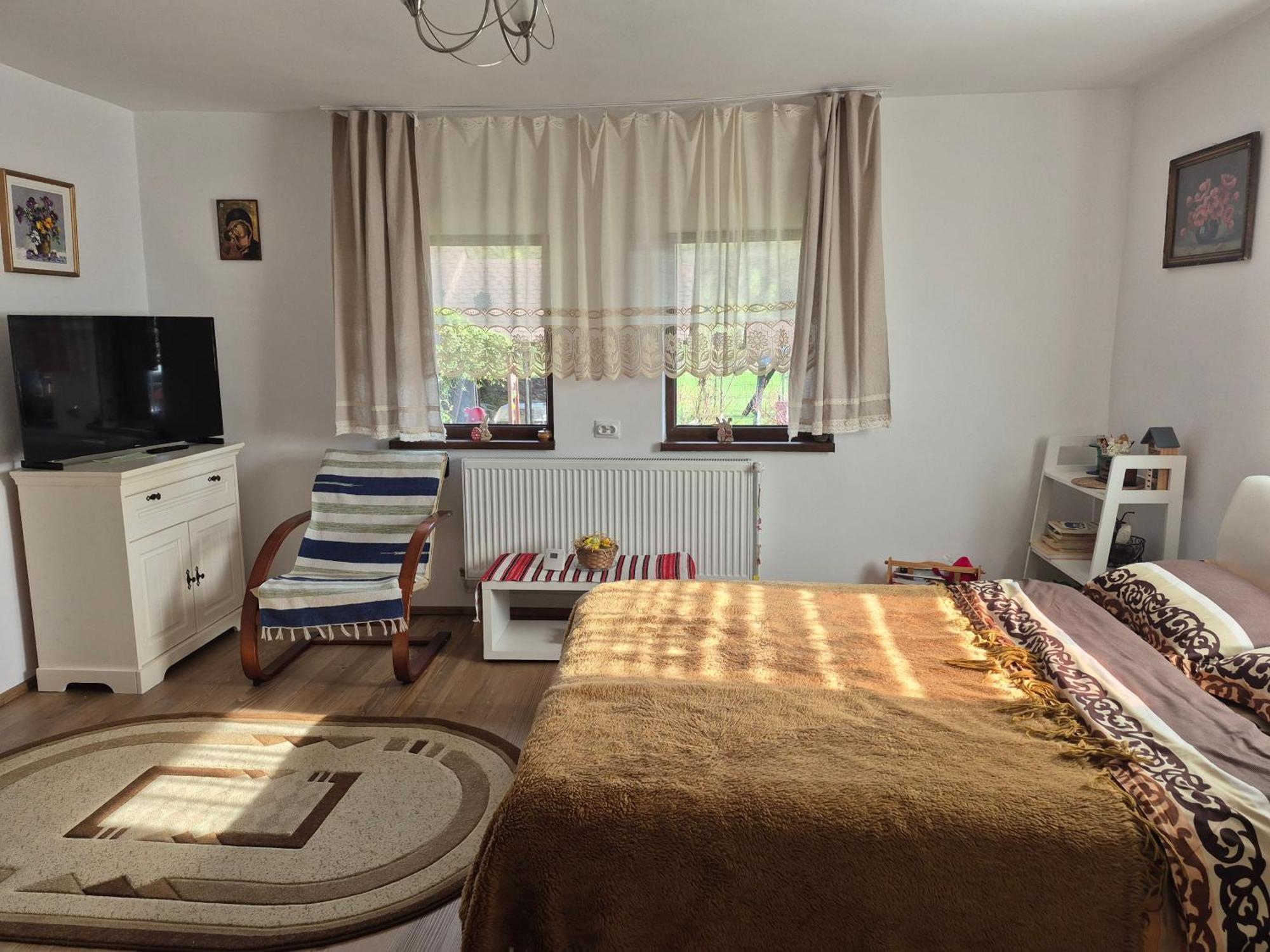 Вилла Casa Bunicilor Ciprian Porumbescu Экстерьер фото